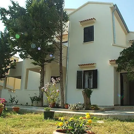 公寓 Beautiful In Pag Dalmatia, Croatia *